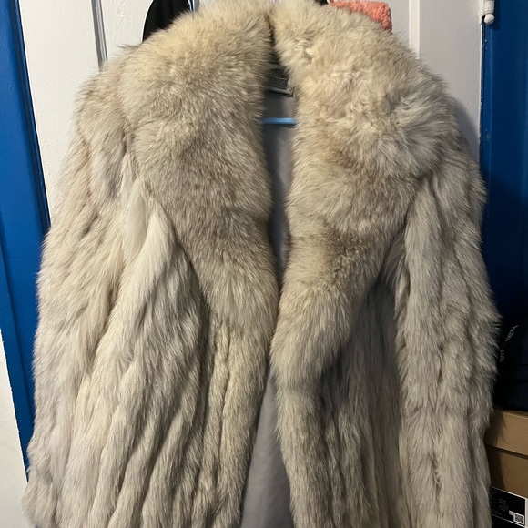 Saga Furs Jackets & Blazers - Glamorous vintage Fox fur coat